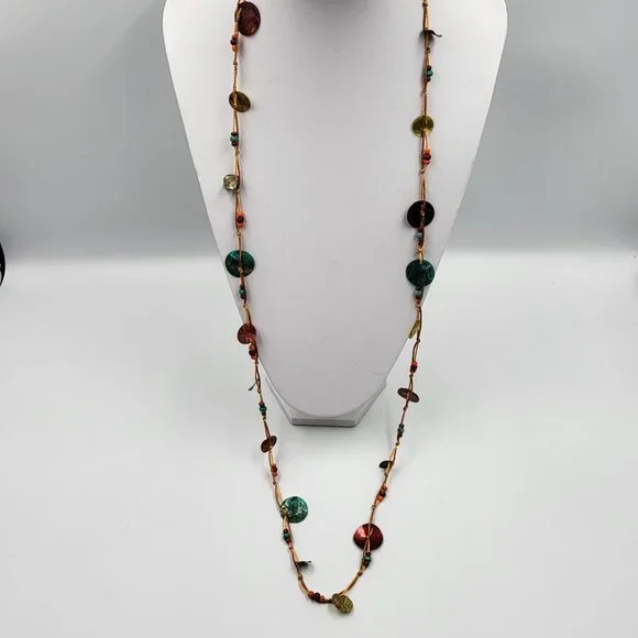 Multi-Coloured String and Shell Necklace - Picture 4 of 9